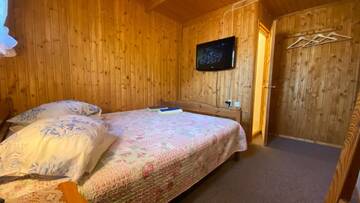 Фото номера Двухместный номер с 1 кроватью и душем Гостевой дом Kikas Guesthouse г. Отепя 9