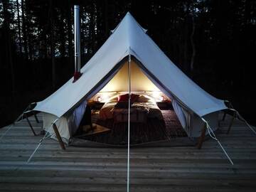Фото номера Шатер Комплексы для отдыха с коттеджами/бунгало Sokka Holiday Center &amp; Glamping г. Отепя 4
