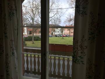 Фото номера Двухместный номер с 1 кроватью и балконом Гостевой дом Edgari Guesthouse г. Отепя 6