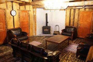 Фото номера Дом с 5 спальнями Дома для отпуска Orupesa Guest House г. Отепя 15